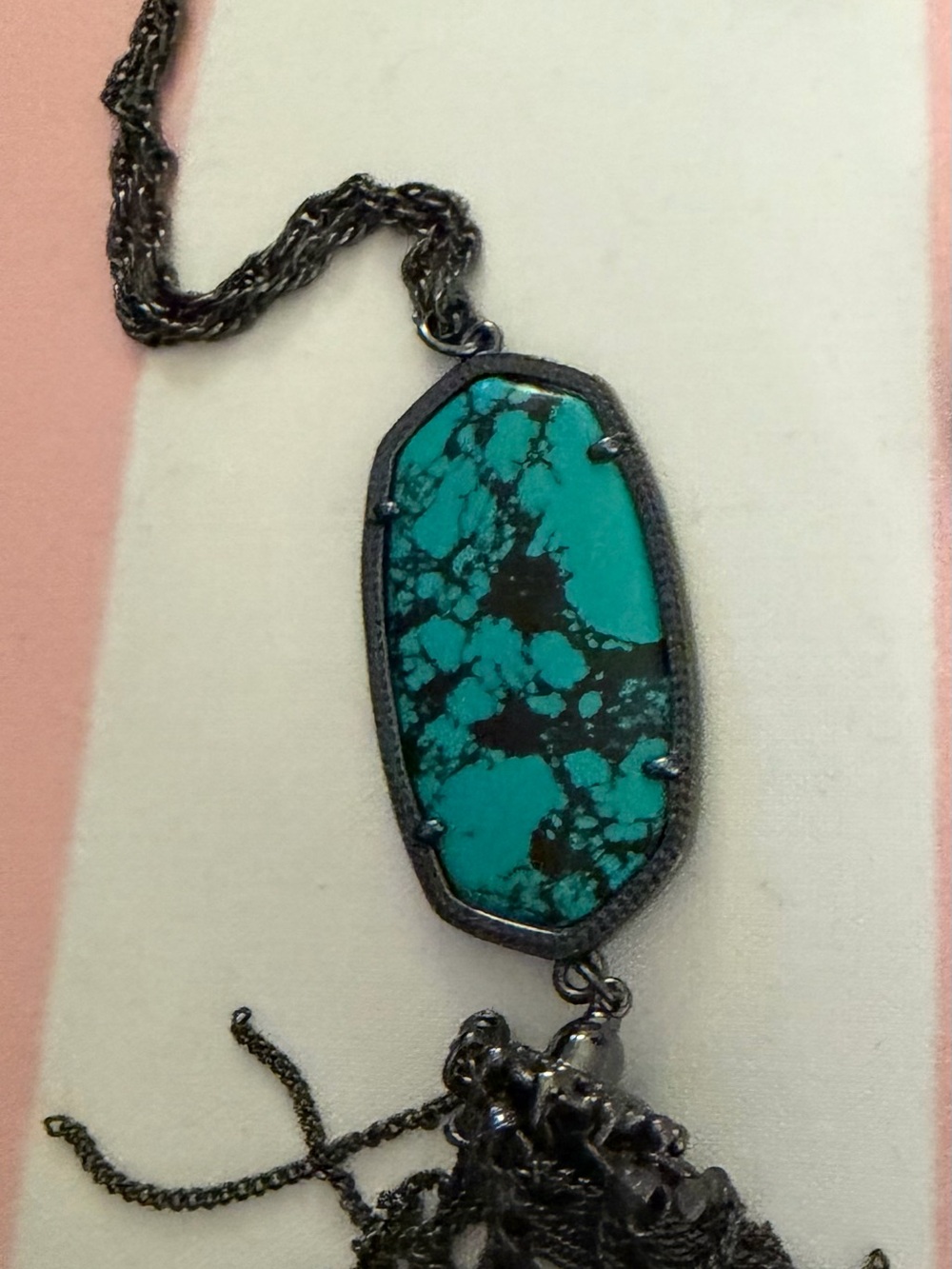 Kendra Scott Turquoise-Teal Magnesite Pendant Necklace